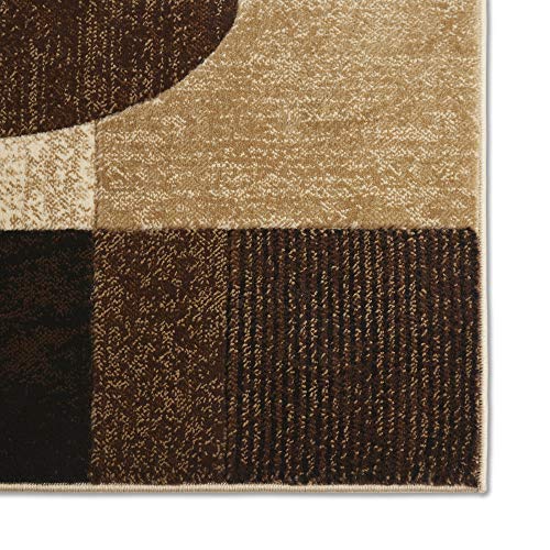 Contemporary Geometric Area Rug in 39 x 55 Inches