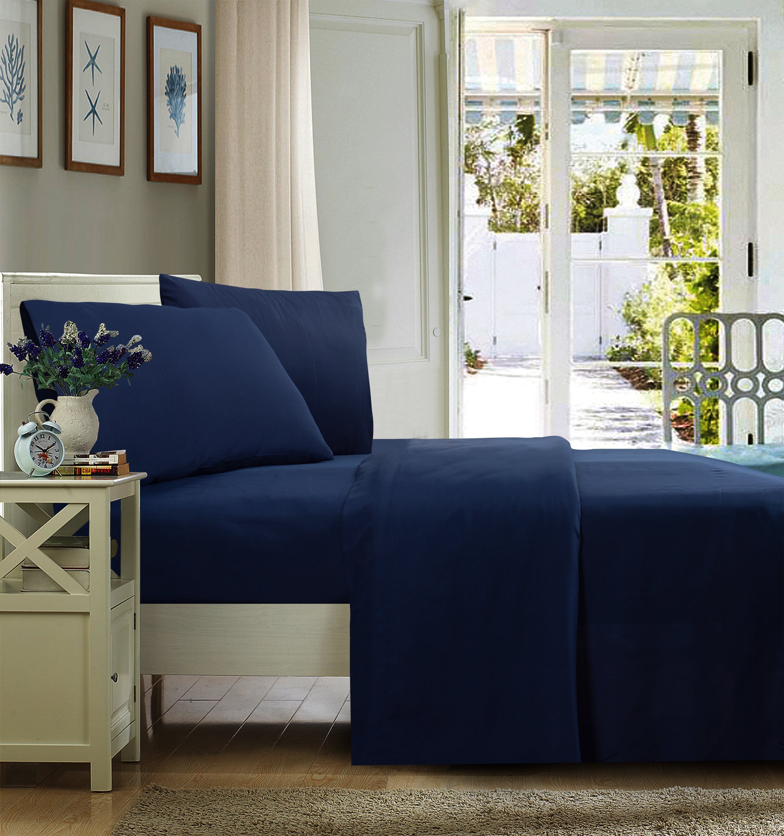 Bed Sheet Set with 4 Pieces for Queen Size in Navy