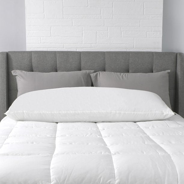 Cotton Pillows in Medium