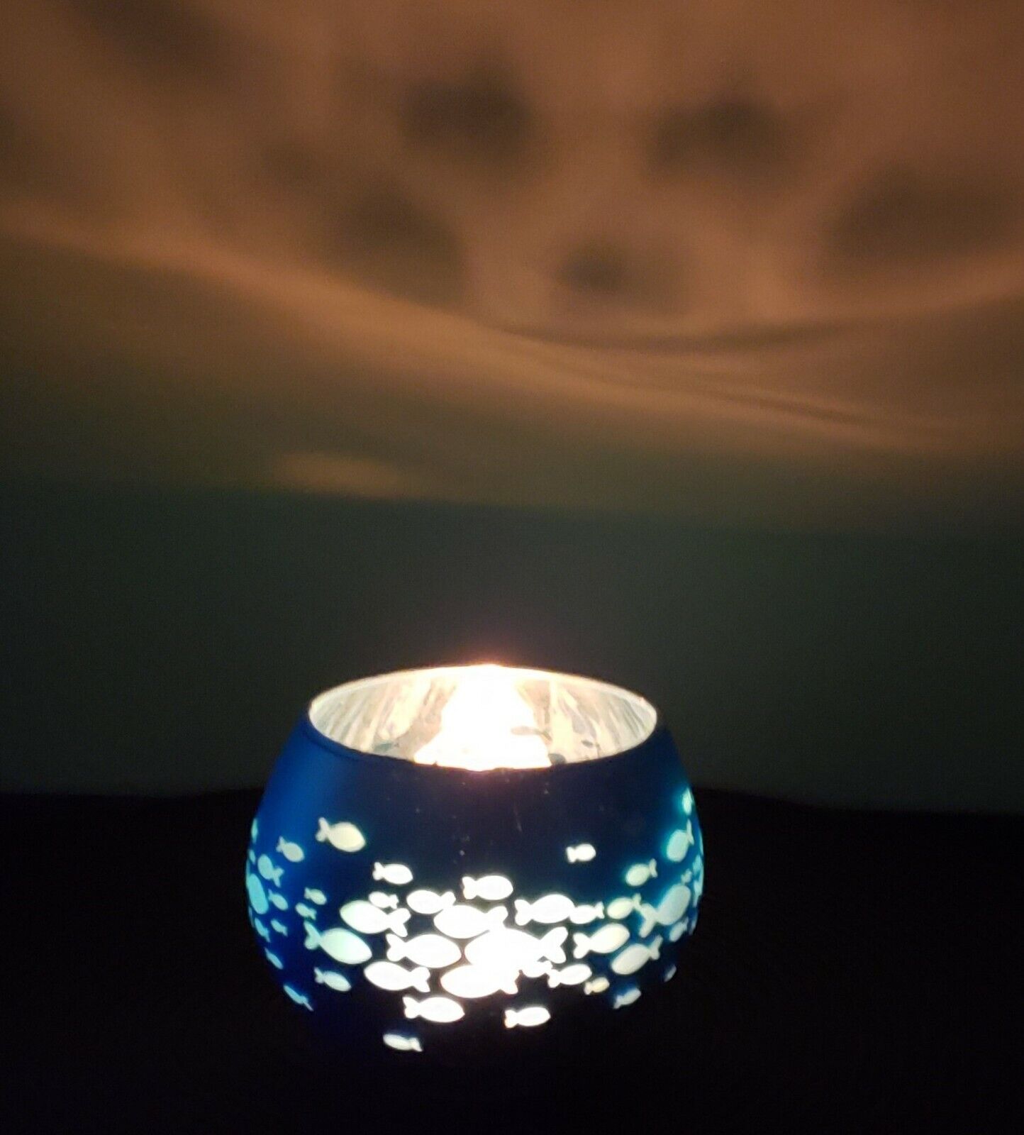 Canldle lamp in Fish glass Blue