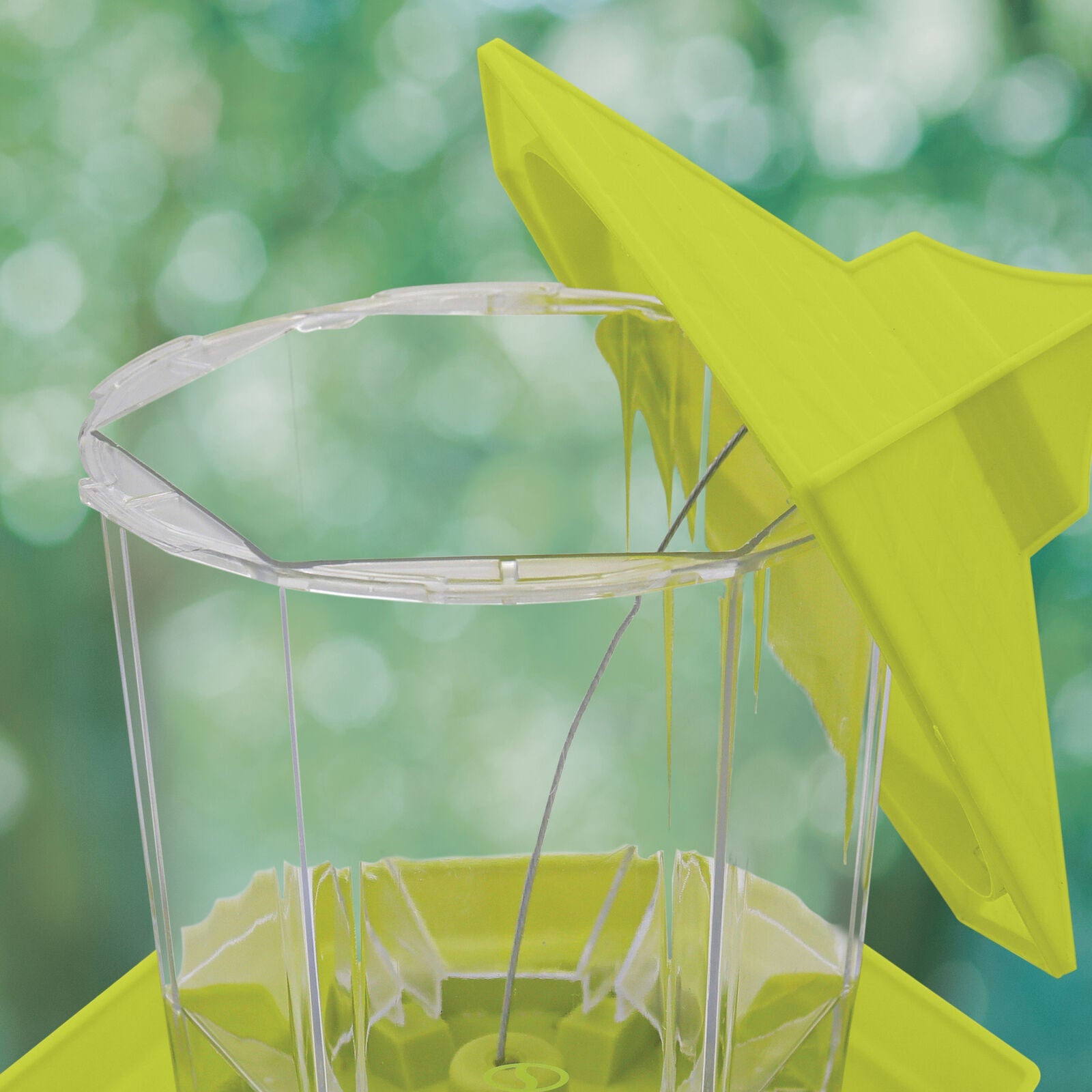 Bird Hanging Feeder In Green