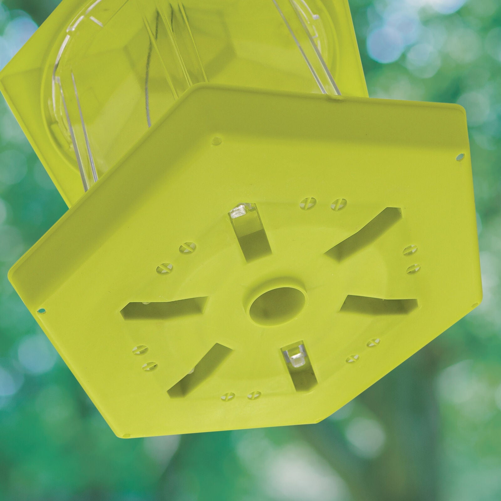 Bird Hanging Feeder In Green