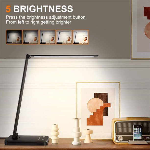 Desk Lamp in LED Black