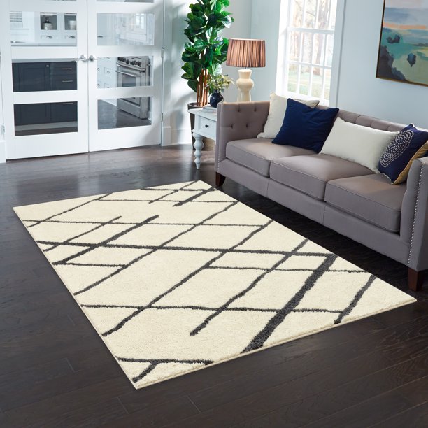 Contemporary Cream Shag Area Rug