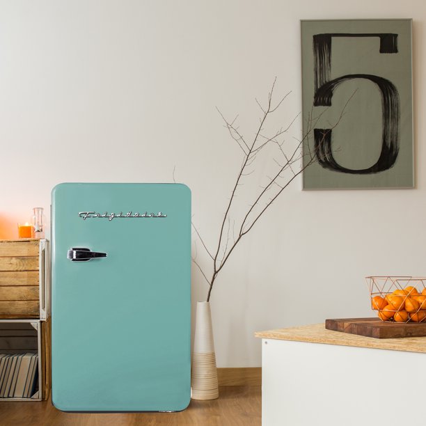 Retro Refrigerator 3.2 Cubic Foot Mint